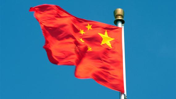 控制气传病害，压低虫口基数