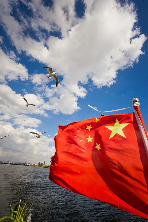 海滩宾馆逃生