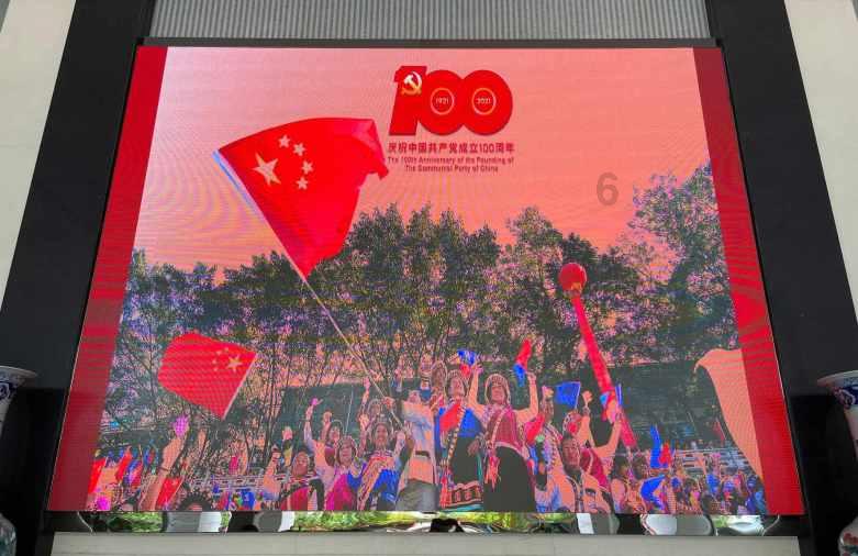 2024年首艘外贸VLGC船舶靠泊到位