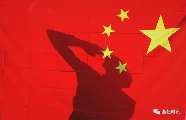 郭德纲豪请徒弟聚餐，家中奢华天价黄龙刺绣地毯，座位也有讲究，有何讲究？游戏画面