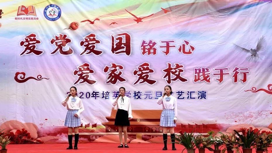 逆境英雄降临