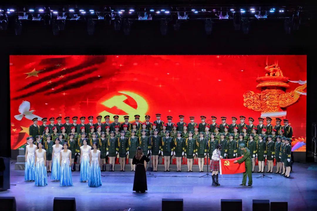 胡世莲,被查