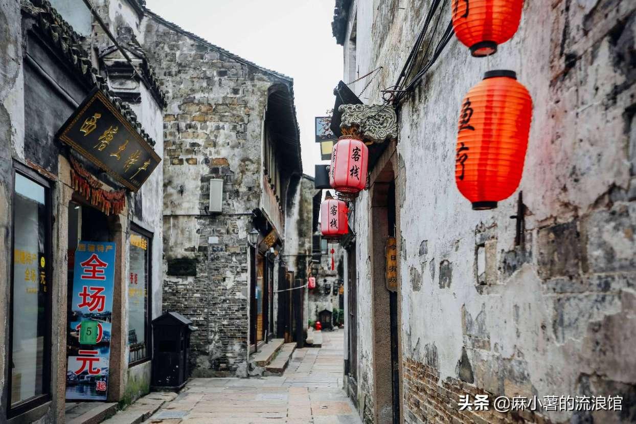 飘窗不是沉重墙可以砸掉吗游戏画面